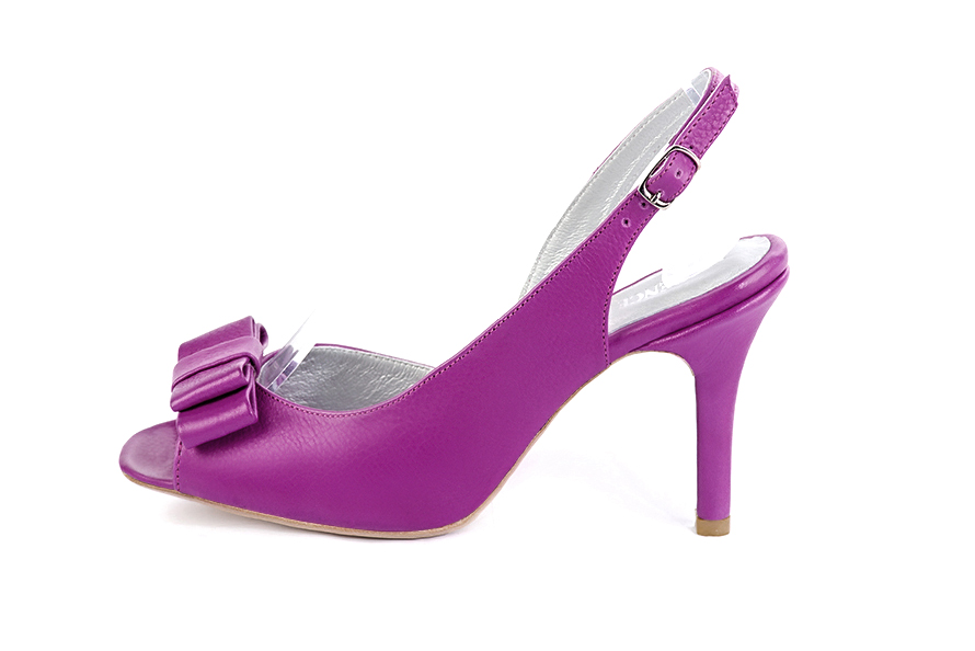 Sandales élégantes et raffinées pour soirées et cérémonies, coloris violet mauve. Bout rond. Haut. Talon fin. Cérémonie, soirée, cocktail, évènementiel. Personnalisation : Choix des cuirs, 
                des couleurs et des talons. Petites et grandes pointures. - Florence KOOIJMAN